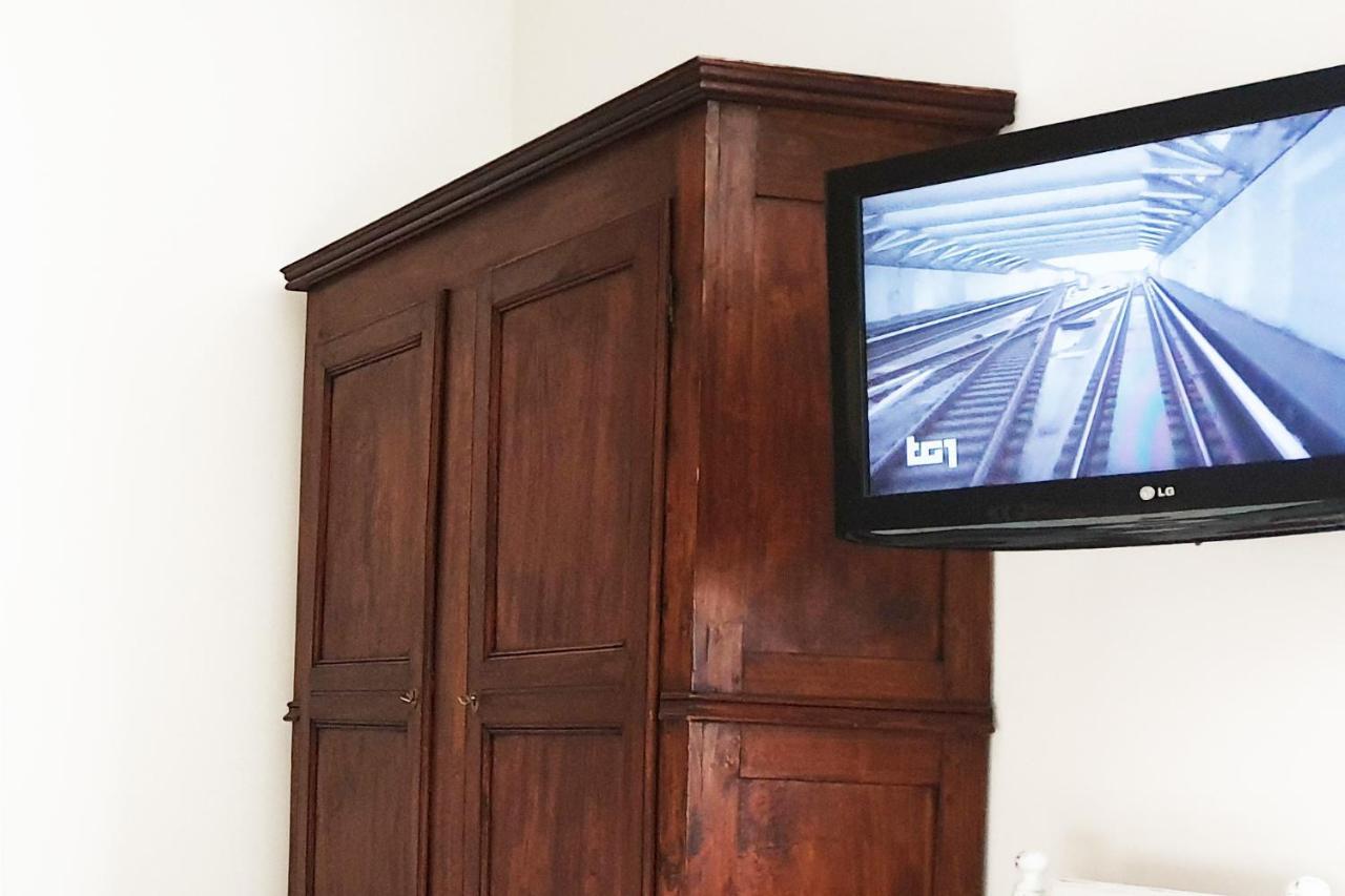 Casa Ferrari Testaccio E Trastevere Wi-Fi Free Rom Eksteriør billede