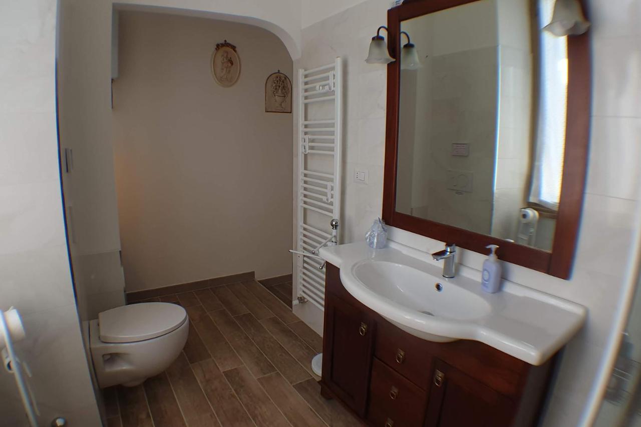 Casa Ferrari Testaccio E Trastevere Wi-Fi Free Rom Eksteriør billede